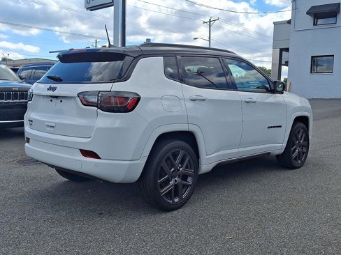New 2025 Jeep Compass Limited w/ High Altitude Package image 3