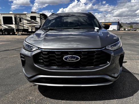Used 2023 Ford Escape ST-Line image 10