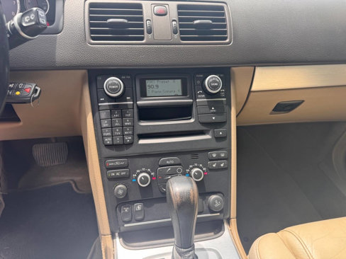 Used 2013 Volvo XC90 3.2 image 15