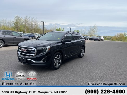 Used 2021 GMC Terrain SLT w/ Infotainment Package II image 1