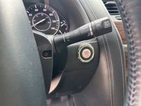 Used 2018 Nissan Armada SL w/ Moonroof Package image 14