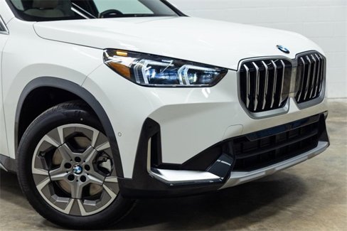 Certified 2025 BMW X1 xDrive28i w/ Convenience Package image 5