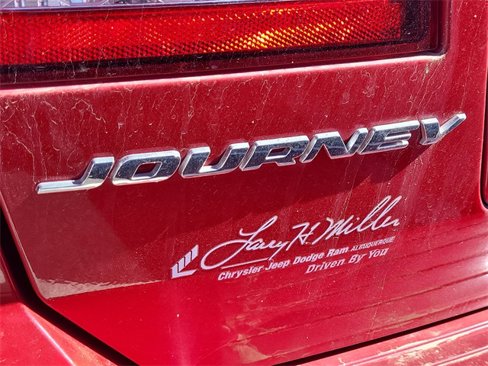 Used 2019 Dodge Journey SE image 6