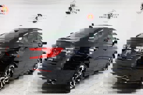 Used 2022 Honda Accord Sport image 3