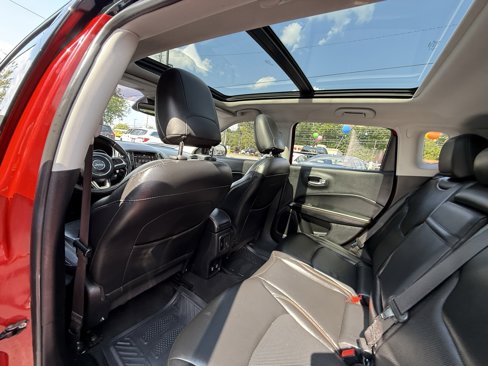 Used 2018 Jeep Compass Limited image 14