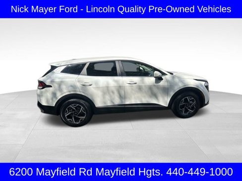 Used 2023 Kia Sportage LX image 8