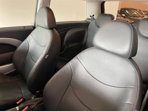 Used 2006 MINI Cooper Hardtop image 48