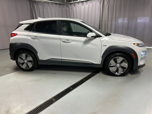 Used 2019 Hyundai Kona Limited image 8