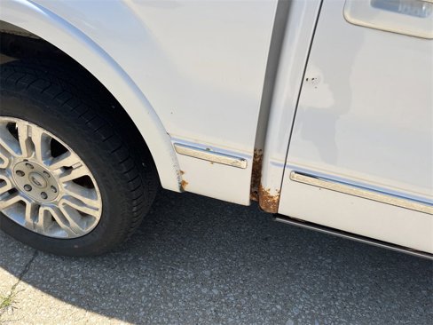 Used 2012 Ford F150 Platinum image 4