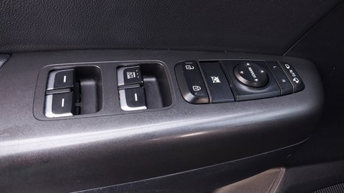 Used 2020 Kia Sportage S w/ S Sunroof Package image 32