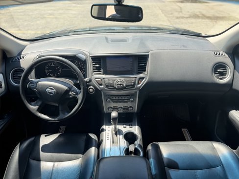 Used 2020 Nissan Pathfinder SL image 9