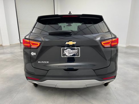 Used 2023 Chevrolet Blazer LT image 6