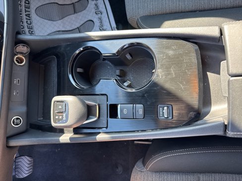 Used 2023 Nissan Rogue SV image 24