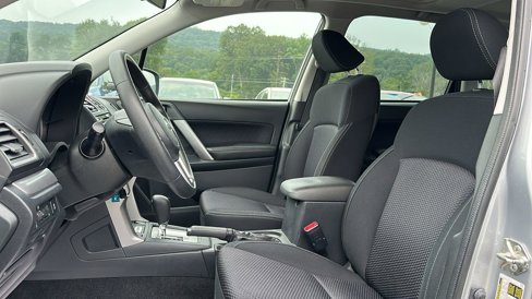 Used 2018 Subaru Forester 2.5i Premium w/ All-Weather Package image 12