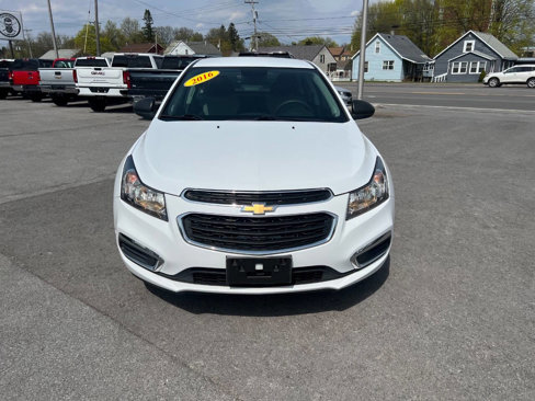 Used 2016 Chevrolet Cruze LS image 8