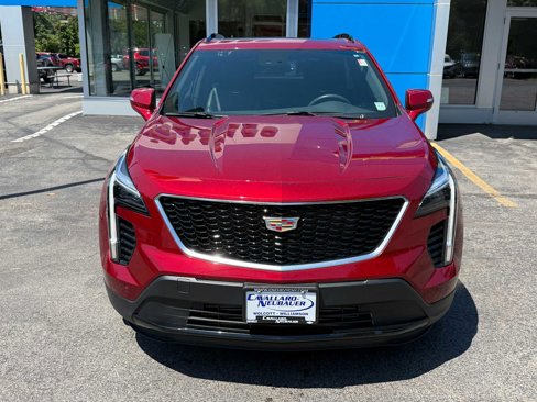 Used 2023 Cadillac XT4 Sport image 3