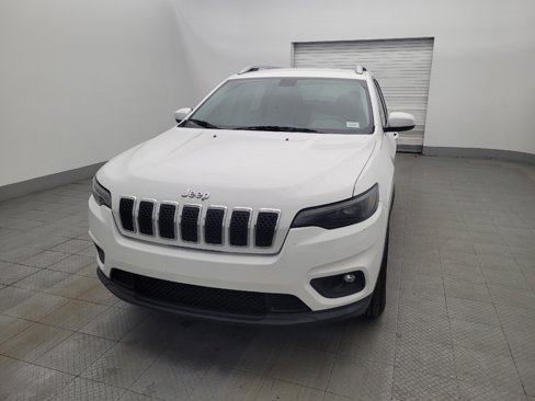 Used 2019 Jeep Cherokee Latitude w/ Cold Weather Group image 15