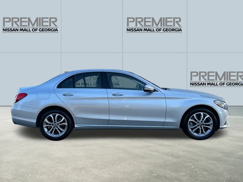 Used 2018 Mercedes-Benz C 300 4MATIC Sedan image 4