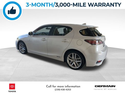 Used 2015 Lexus CT 200h image 10