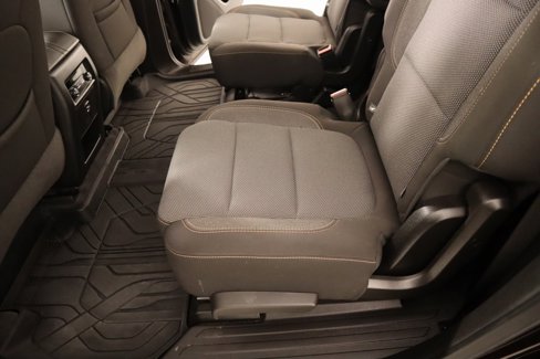 Used 2021 Chevrolet Traverse LT image 13