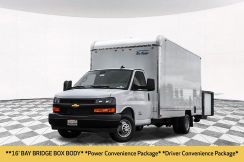 New 2025 Chevrolet Express 4500 Extended w/ Power Convenience Package image 2