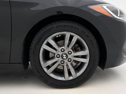 Used 2018 Hyundai Elantra SEL image 33