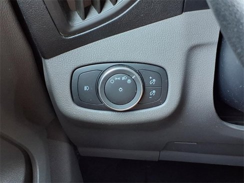 Used 2022 Ford Transit Connect XLT image 21