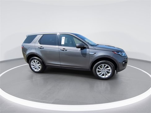 Used 2017 Land Rover Discovery Sport HSE image 9