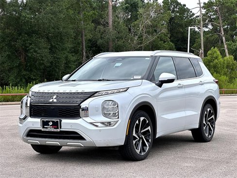 Used 2022 Mitsubishi Outlander SEL image 4