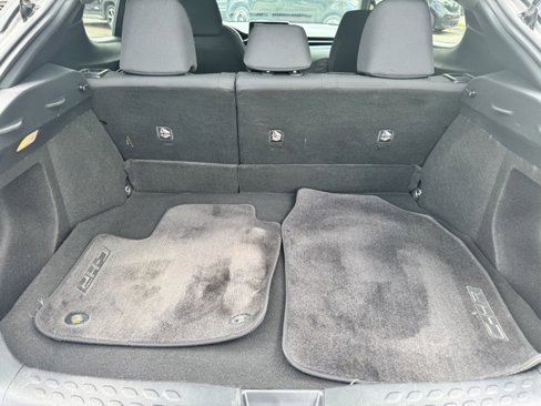 Used 2018 Toyota C-HR XLE image 6