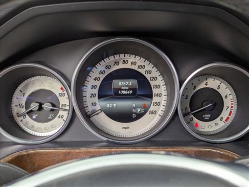 Used 2014 Mercedes-Benz E 550 4MATIC Sedan image 7