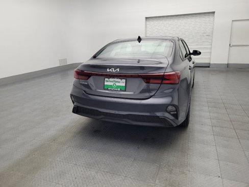 Used 2024 Kia Forte LXS image 7