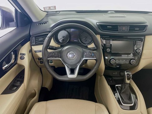Used 2019 Nissan Rogue SL w/ Premium Package image 21
