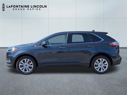 Used 2022 Ford Edge Titanium w/ Equipment Group 301A image 2