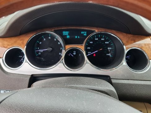 Used 2012 Buick Enclave Premium image 11