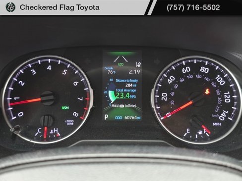 Used 2020 Toyota RAV4 XLE image 11