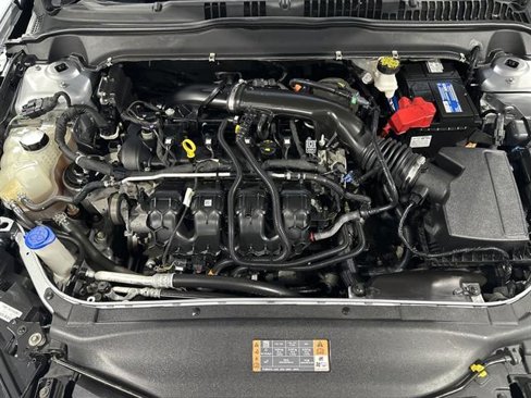 Used 2020 Ford Fusion Titanium image 36