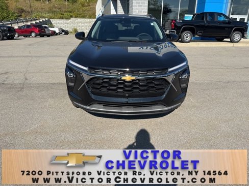 New 2025 Chevrolet Trax LT w/ Driver Confidence Package image 9