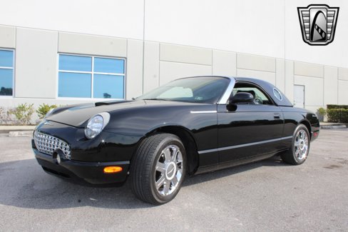 Used 2005 Ford Thunderbird 50th Anniversary image 26