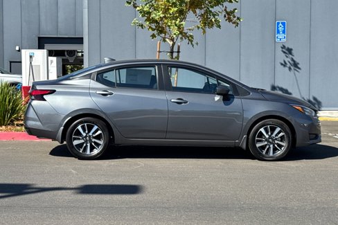 New 2025 Nissan Versa SV w/ Trunk Package image 3