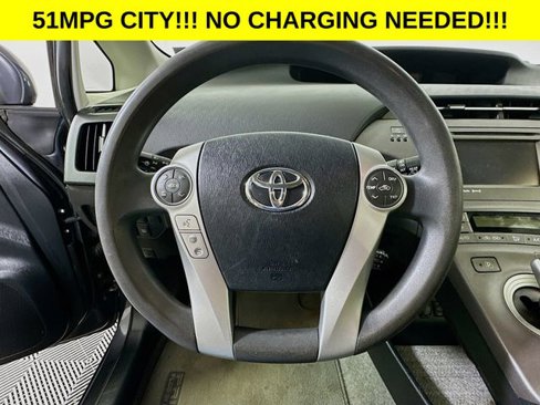 Used 2014 Toyota Prius Plug-In Hybrid image 11