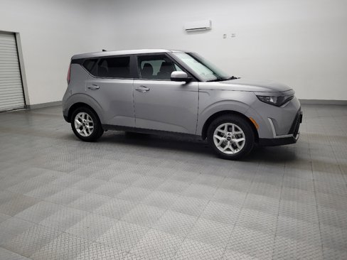 Used 2023 Kia Soul LX w/ Option Group 015 image 11
