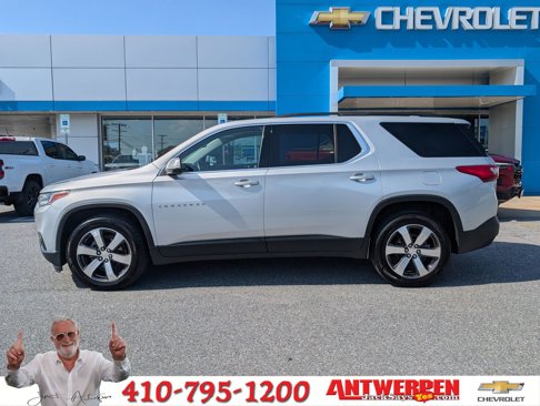Used 2021 Chevrolet Traverse LT w/ LT Premium Package image 7