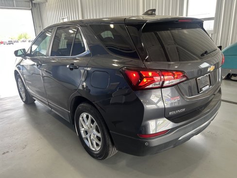 Used 2022 Chevrolet Equinox LT image 4