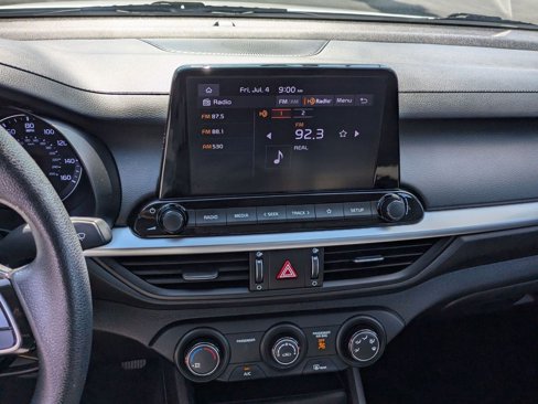 Used 2023 Kia Forte LXS image 9