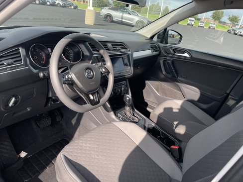 Used 2019 Volkswagen Tiguan S image 9