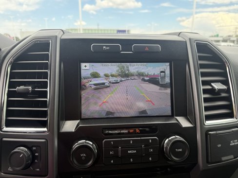 Used 2016 Ford F150 XLT w/ Equipment Group 302A Luxury image 16