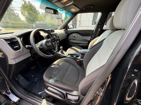 Used 2016 Kia Soul image 20