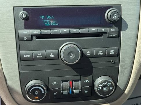 Used 2008 Chevrolet Impala LT image 9