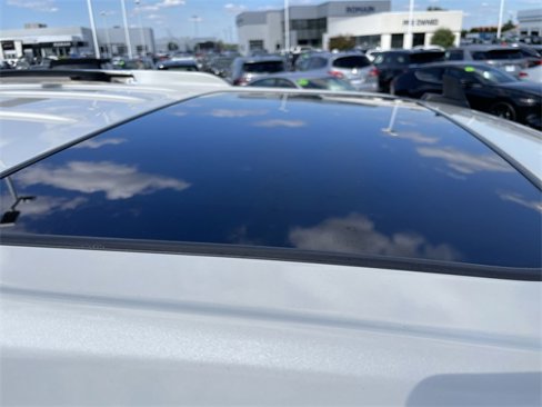 Used 2009 Cadillac Escalade AWD image 8